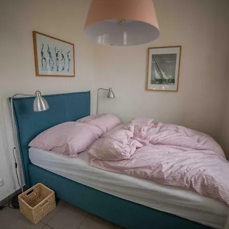 Villa Rosa - Ferienwohnung 4 شقة غلوفي