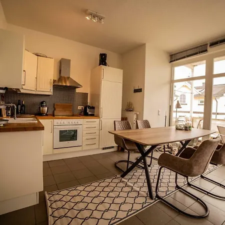 Villa Rosa - Ferienwohnung 4 شقة
